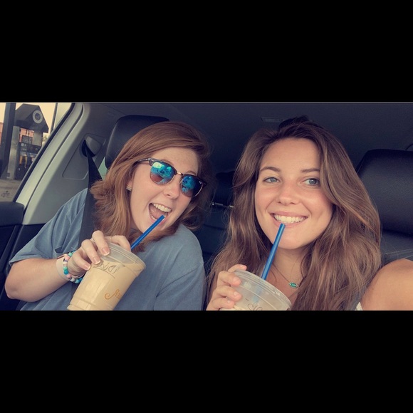 Meet your Posher, Mary - Picture 1 of 1